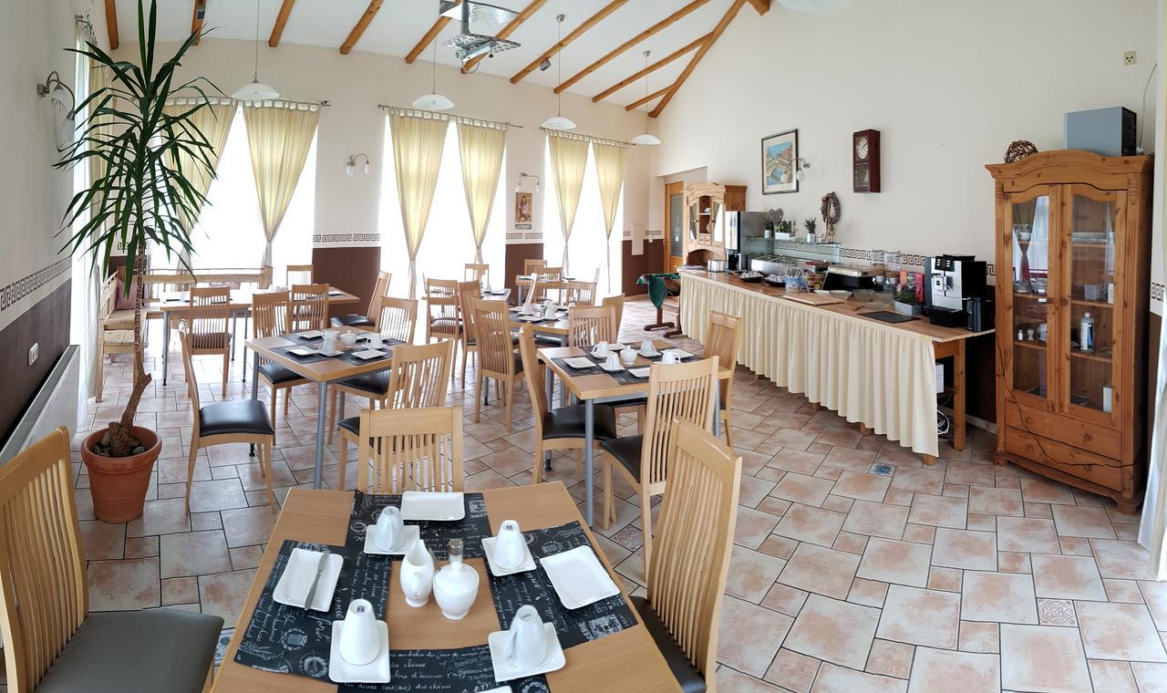 Konditorei Binder Mitterdorf im Mürztal Exterior foto